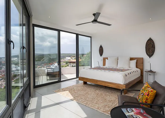 Casa Altamira, Stylish 1Br Loft With City Views In Centro